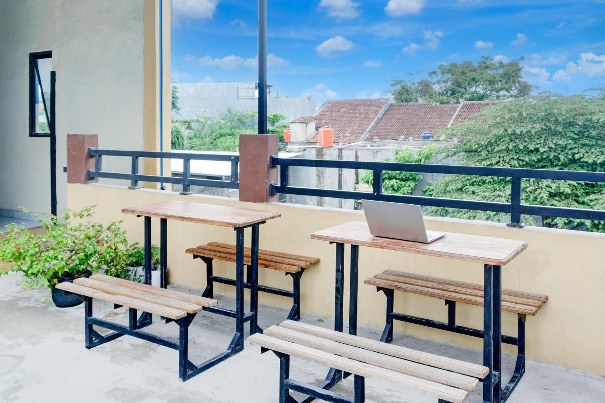 Hotel O Sukarame Near Universitas Islam Negeri Raden Intan Lampun Formerly Hotel Wisma Tri Handayani Bandar Lampung Eksteriør bilde